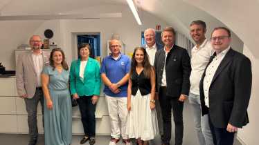 CSU-Fraktion zu Besuch in der orthopädischen Praxis am Stadtplatz