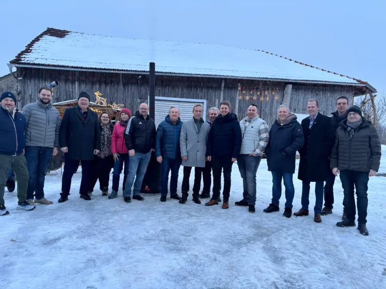 Im Dialog: Punsch & Politik in Albersdorf